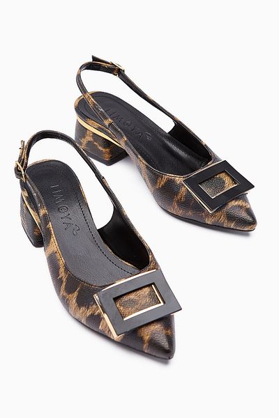 Limoya Tiana Leopard Patterned Short Heeled Shoes with Accessories, Pointed Toe Heels, Luxury Ballerinas with Open Back