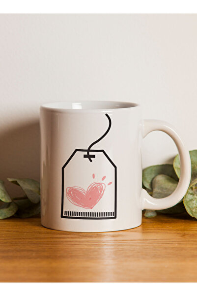 LOWHA 11 oz Ceramic Mug with Heart Design