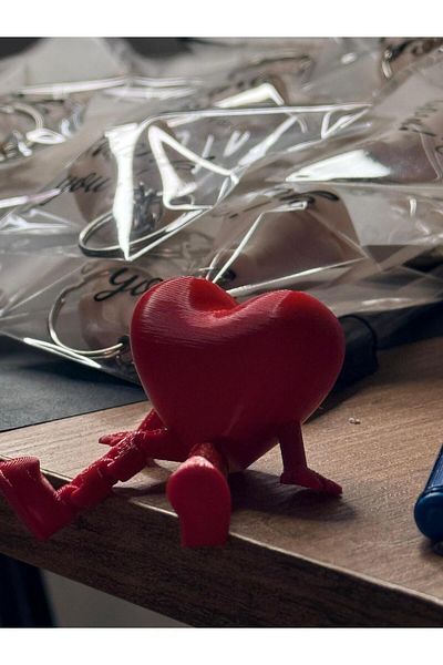 Chamelon Studio Set of 3 Sitting Heart Figurines / Heart Set of 3 / Heart Gift