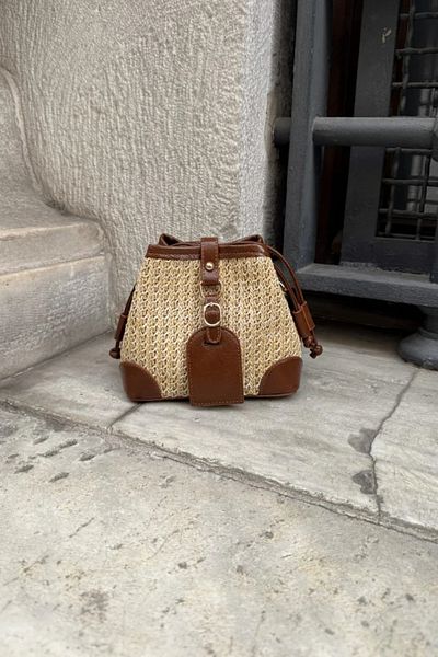 LEONAS Straw and Faux Leather Design Cross Women's Shoulder Bag Buch Taba