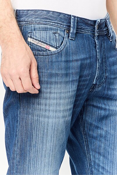 Diesel Men Straight Fit Markee Washed No Stretch Denim, Blue