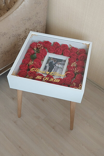 Verda Çerçeve Fotoğraf Bölümlü İsimli Anı Sehpası! Özel Gün Çiçekleriniz İçin...