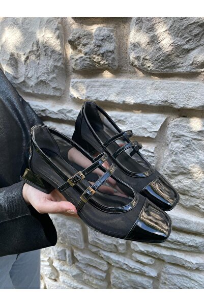 Elvinin Tarzı Clara Tül Detaylı Siyah Rugan Babet