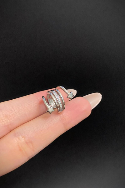 Blisse Piercing Gümüş Renk Zirkon Taşlı Yıldız Figürlü Çelik Ear Cuff – Deliksiz, Sıkıştırmalı Kıkırdak Küpe