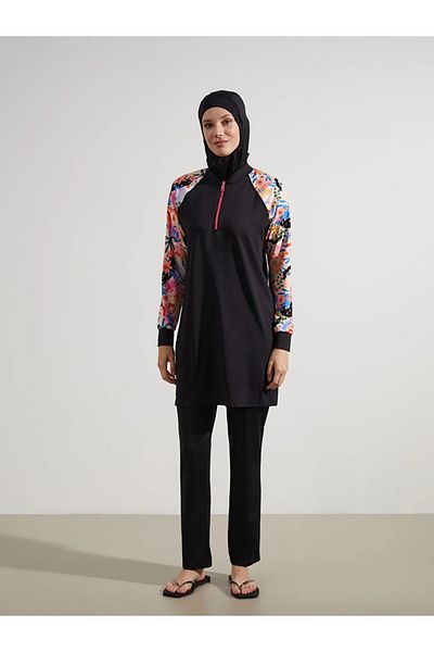 LC Waikiki Lcw Dream Black College Collar Patterned Women's Hijab Swimsuit Top