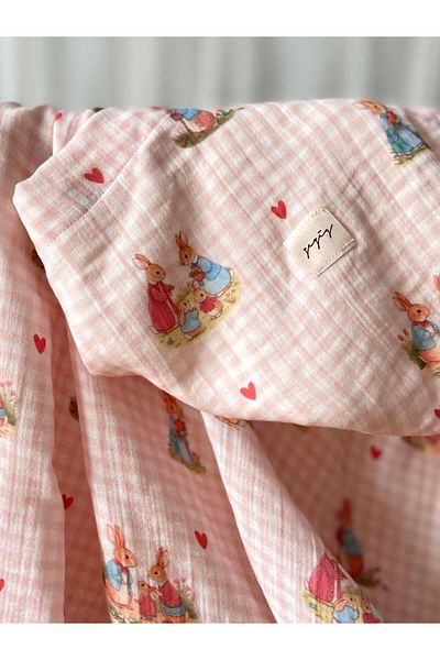 Zezig Rabbit Family Petite Pink Muslin Blanket