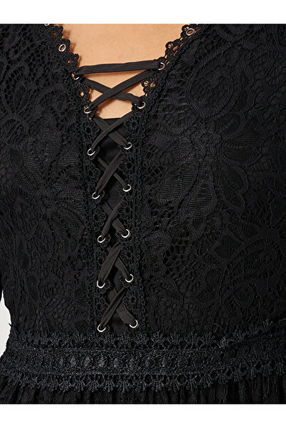 Styli Lace Long Sleeves A-Line Maxi Dress