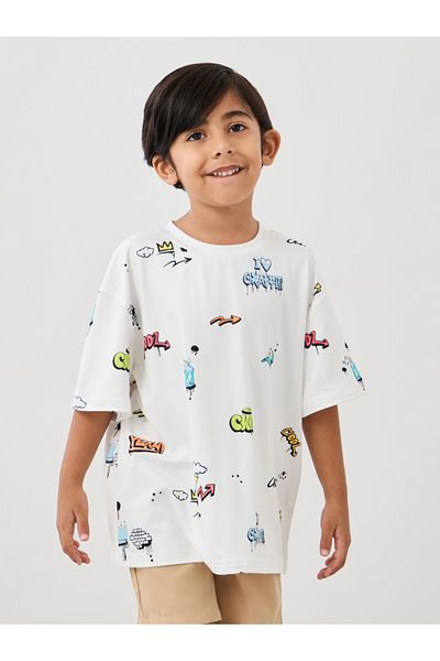 Styli All-Over Graffiti Print Short Sleeve Oversized T-Shirt