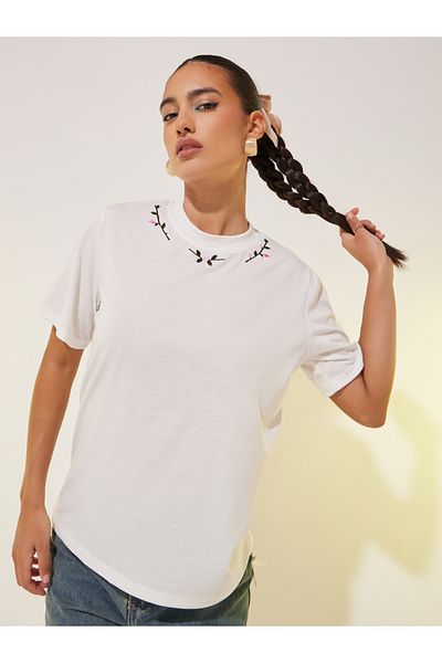 Styli Embroidered Round Neck Regular Fit T-Shirt