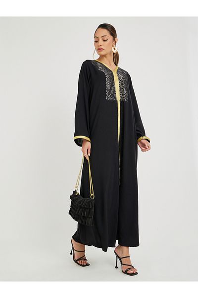 Styli Foil Print Yoke V Neck Jalabiya with Lace Detail