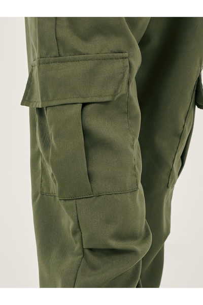Styli Solid Elasticated Waistband Cargo Pants