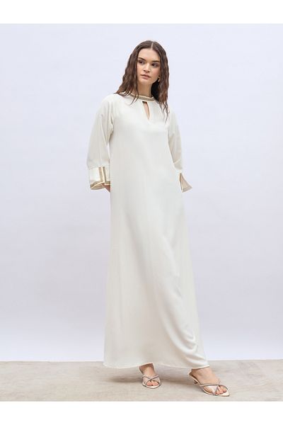 Styli Lace Trim 3/4 Sleeves Keyhole Neck Jalabiya