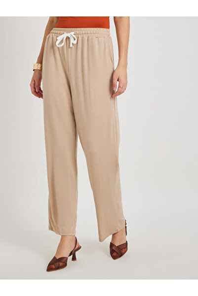 Styli Women Khaki Solid Drawstring Waist Wide Leg Pants