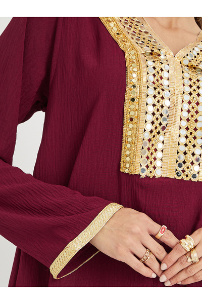 Styli Mirror Work Lace Detail V Neck Jalabiya