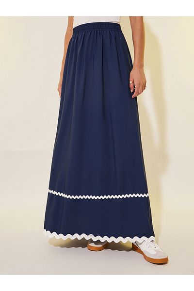 Styli Solid Lace Trim A-Line Maxi Skirt