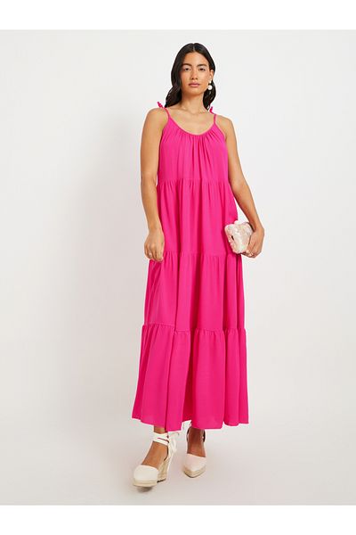 Styli Solid Strappy Tiered Maxi Dress