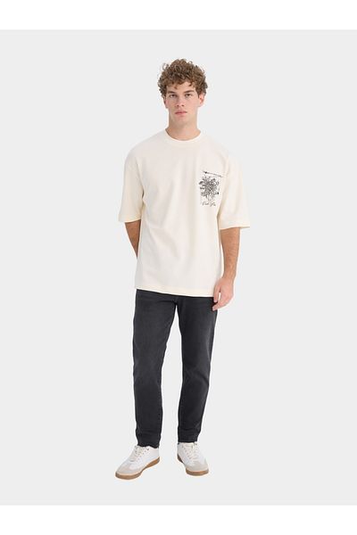 DeFacto Men Beige Printed Crew Neck Short Sleeve TShirt
