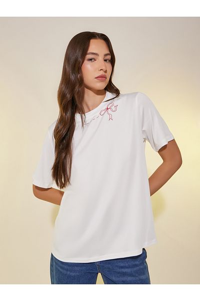 Styli Graphic Print Short Sleeve T-Shirt