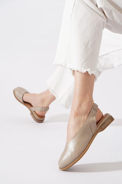 Moda Pie Villost Closed Toe Genuine Leather Women's Shoes Silver