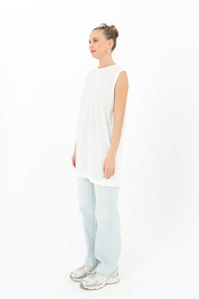 Puane Women's Zero Sleeve Flexible Comfortable Fit Blouse with Stones on the Front