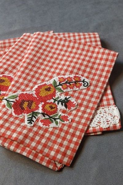 Uretti - Pınar 6788 4280 Handmade Lace and Cross Stitch American Service Set for 4 People