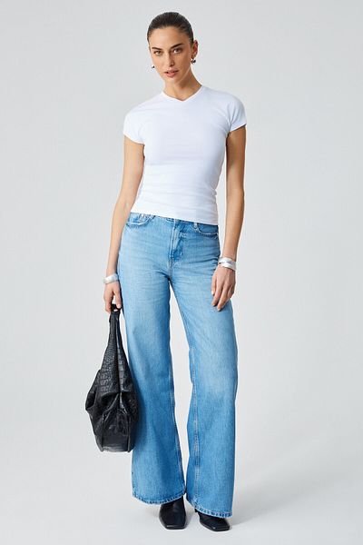 GRIMELANGE Marta Women's V-Neck Short Sleeve Slim White T-Shirt