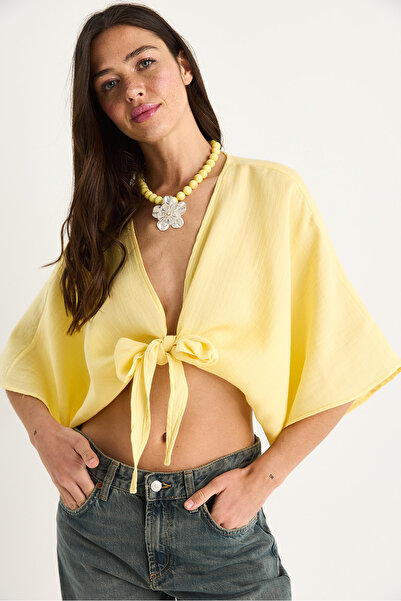 Bianco Lucci Women's Wide Sleeve V-Neck Lacing Detailed Muslin Blouse 4729 60283396