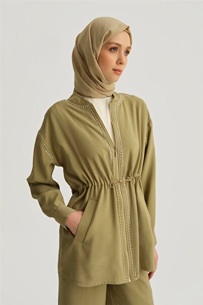 Armine Beli Büzgülü Trok Detaylı Ceket 25yd4229-1 Haki