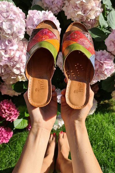 İNZE AYAKKABI Papuci din piele naturală verde multicolor-model: Hortensia