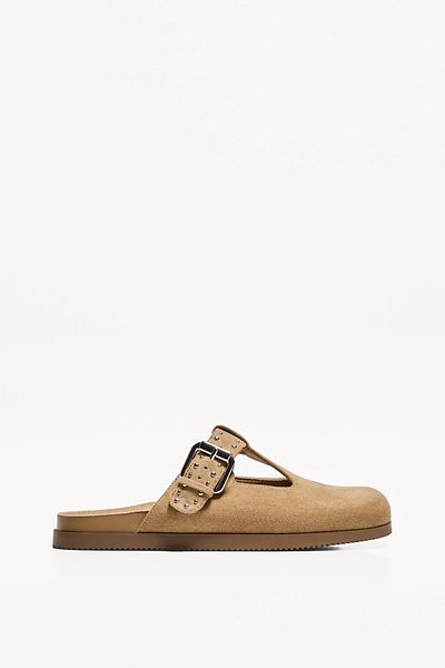 Bershka Buckled clogs