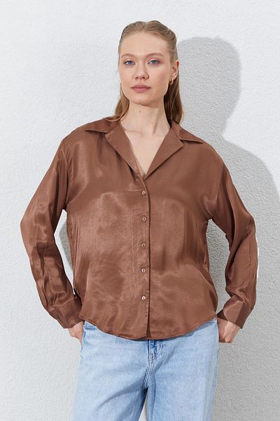 TENA Women's Brown Buttoned Shirt