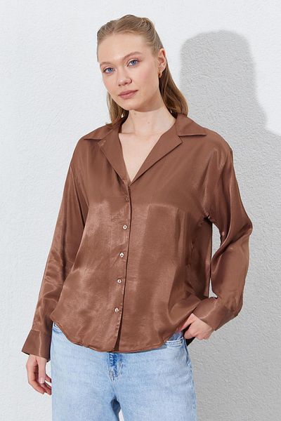 TENA Women's Brown Buttoned Shirt