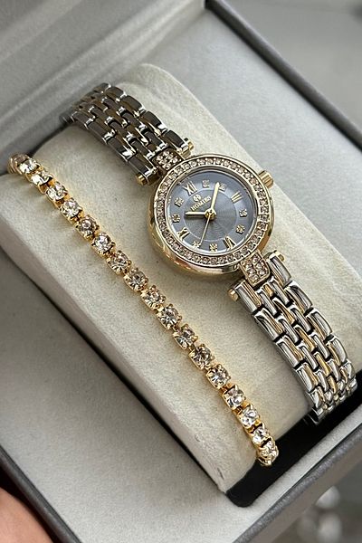 Homies Women's Wristwatch Small Case with Stones for Engagement and Wedding Gift Box with Bracelet Gift.