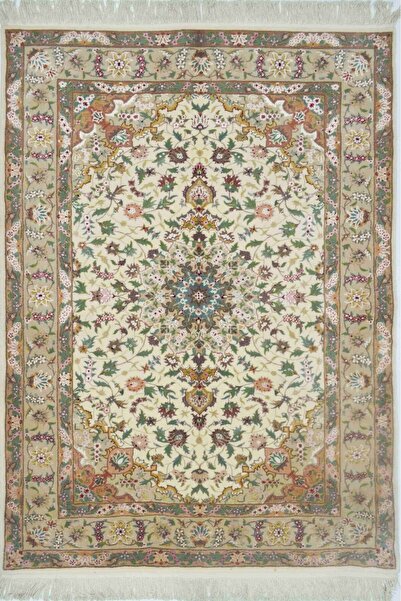 Handmade İran İsfahan El Dokuma Krem ve Bej Renk Yün ve İpek Halı 123x185 cm ...