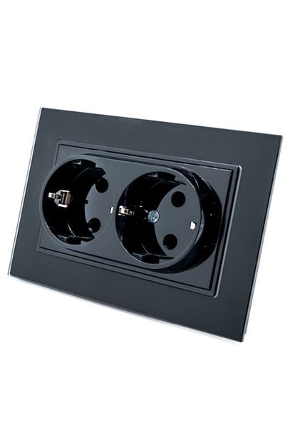 SPN Double socket with black glass frame