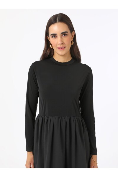 Benin Beli Büzgü Detaylı Poplin Etekli Tesettür Elbise - Siyah - Benin