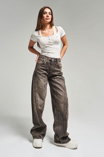 its basic Dámska hnedá farba 2W470 Loose Fit Design Denim