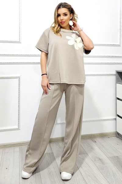 FashionForYou Γυναικείο ρούχο CRYSSA, μπλούζα με φλοράλ απλικέ και κρύσταλλα,...