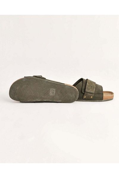Chirpy Men's Summer Wide Single Strap Casual Slippers