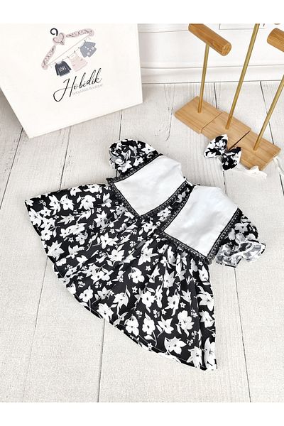 Hobidik Rochie alb-negru cu șorț cu model floral