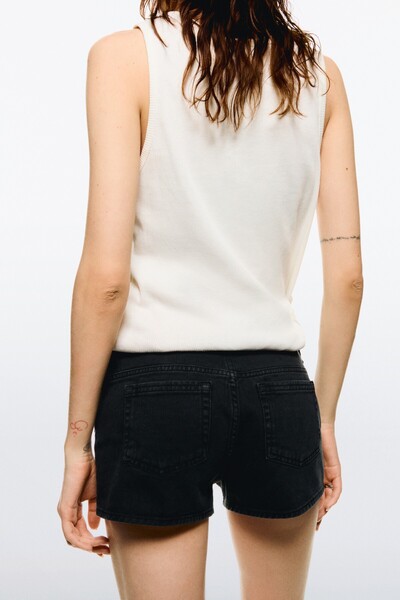 Bershka Parıltılı şort