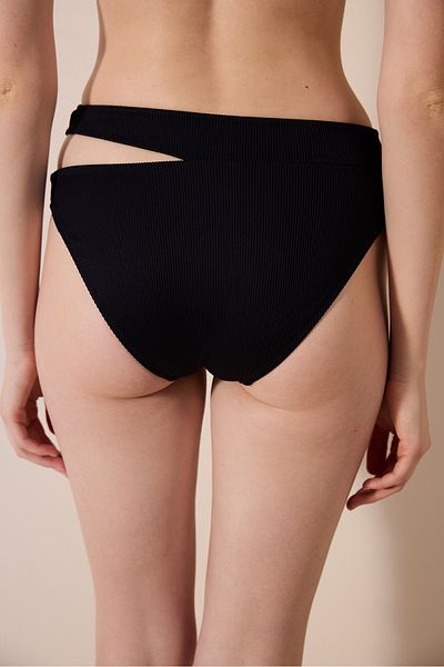 Penti Brigett Cut Strukturierte schwarze Bikinihose