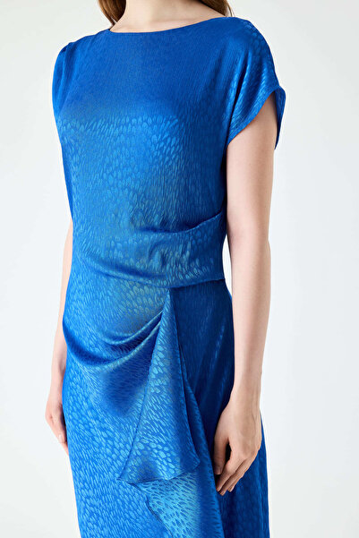 FEVER Leopar jakarlı dökümlü elbise