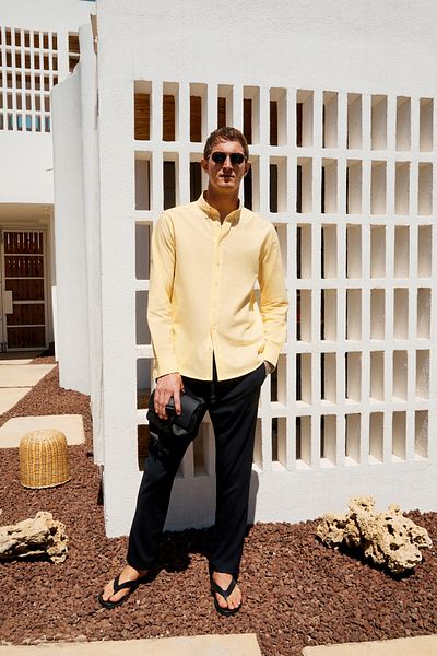 GRIMELANGE Perttu Men's 100% Cotton Slim Fit Slim Fit Buttoned Collar Linen Look Flared Yellow Shirt