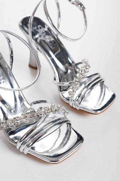 Lukatlove Gult Women's Silver Ankle Stone Shoes
