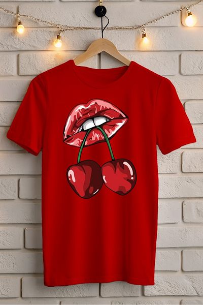 New Shine 1 T-Shirt Is a Gift for Purchases of 6 or More in the Cart - Cherry Lip Printed Oversize T-Shirt