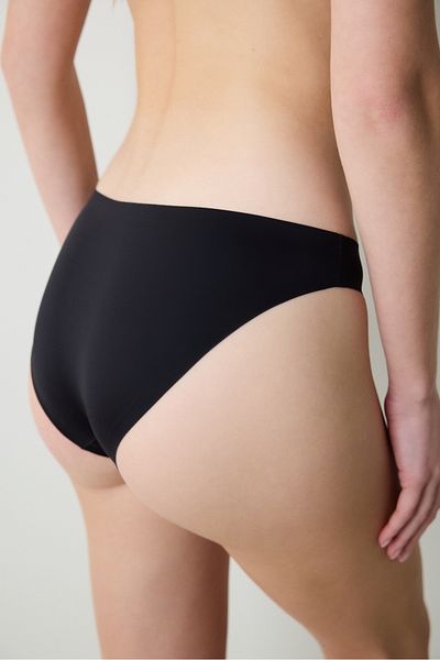 Penti Chiloți negri Sensitive Slip
