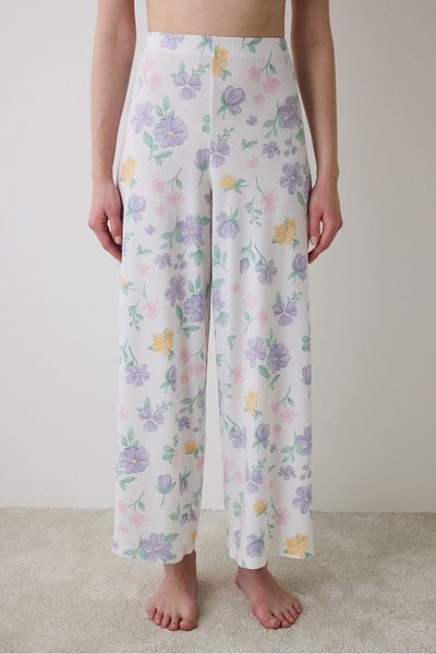 Penti Mehrfarbiges Pyjama-Set mit bedruckten Hosen von Love More