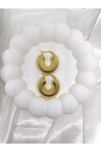 Rosa Juliet Altın Renk Midye Bombeli Çelik Halka Küpe – Kararma Yapmaz, Işıltılı Şık Tasarım