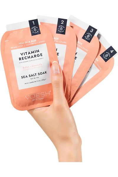 Voesh Pedi in a Box Deluxe 4 Step Pedicure Set Vitamin